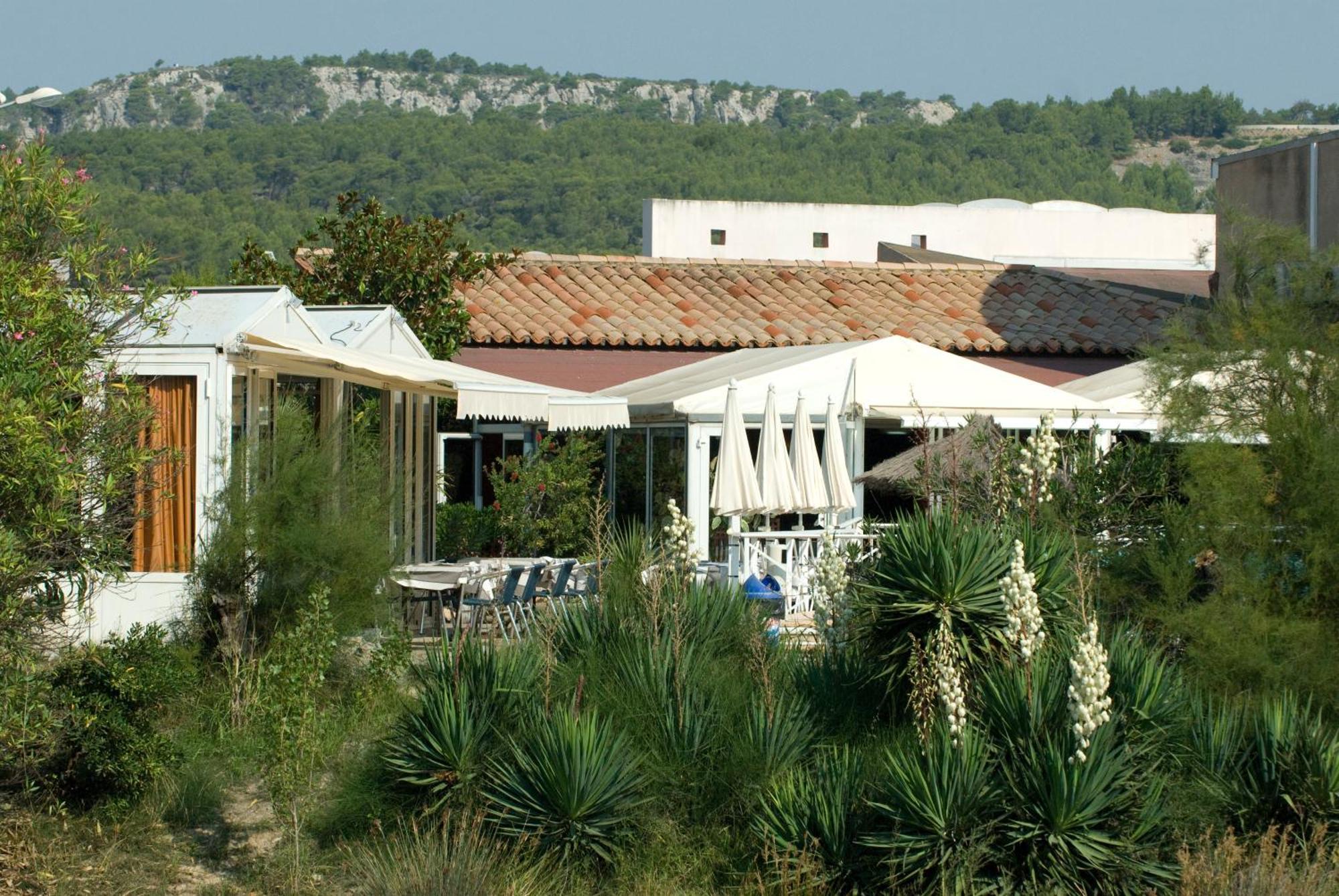 Hotel Le Phoebus Garden & Spa Gruissan Εξωτερικό φωτογραφία