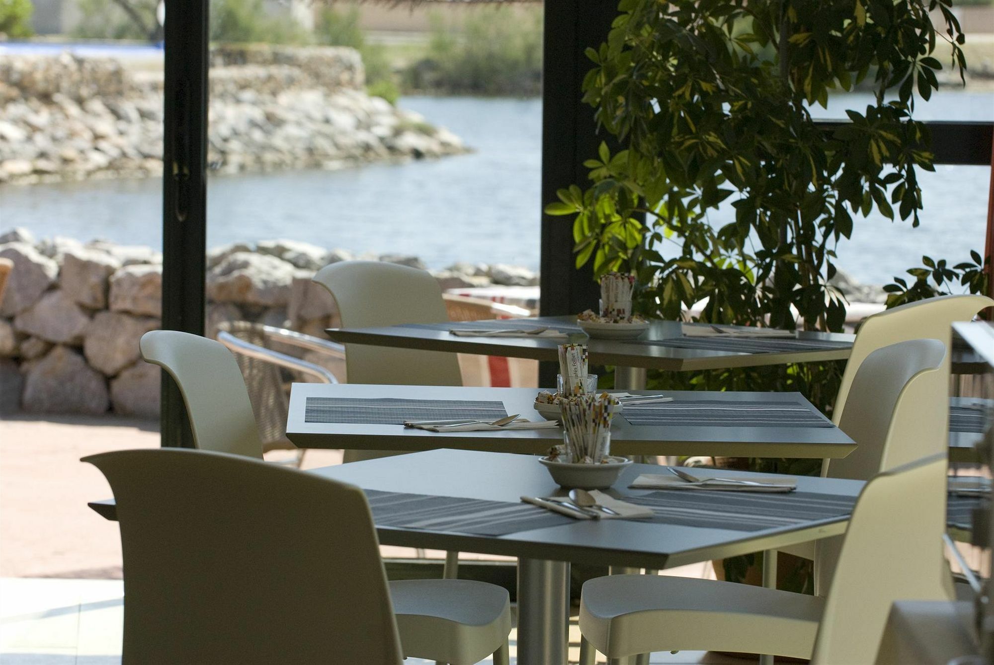 Hotel Le Phoebus Garden & Spa Gruissan Εξωτερικό φωτογραφία